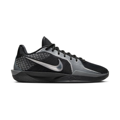 FQ2174-001-Nike-Sabrina-2-5-basketshop.se